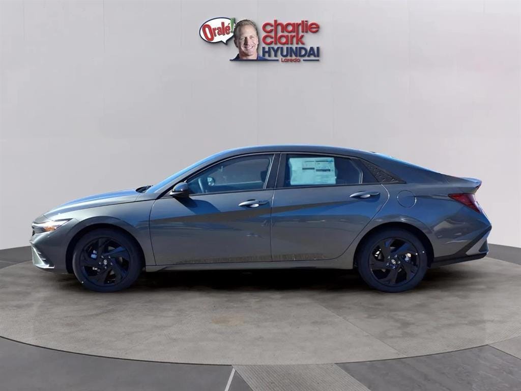 New 2026 Hyundai Elantra SEL Sport Sedan