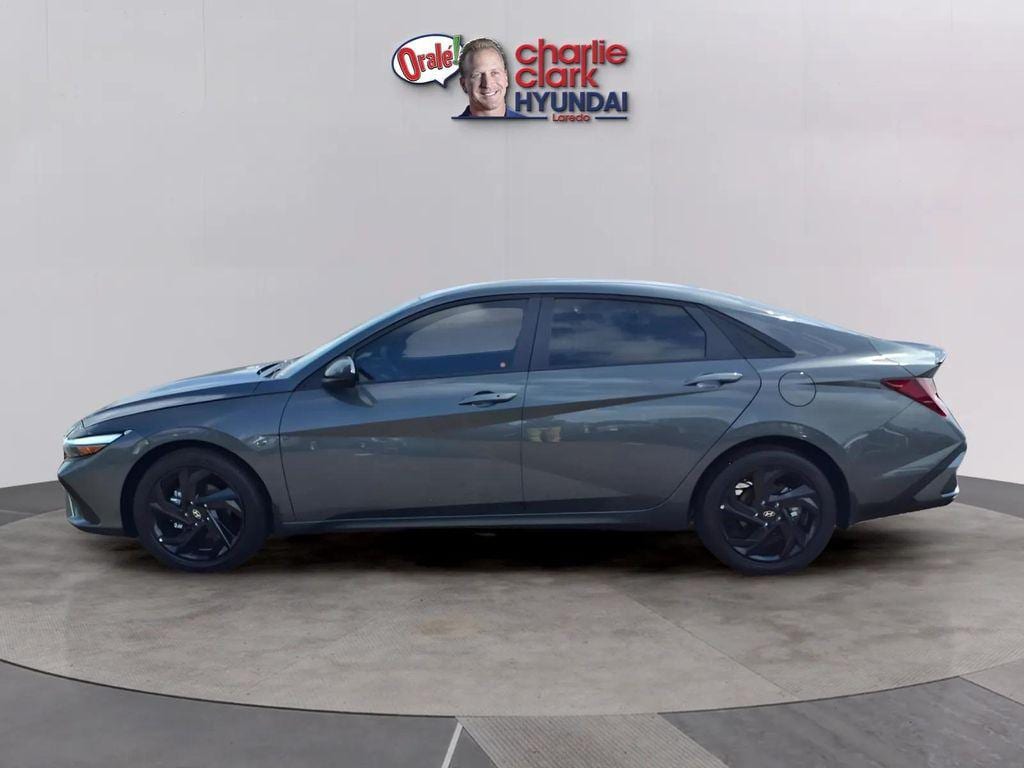New 2026 Hyundai Elantra SEL Sport Premium Sedan