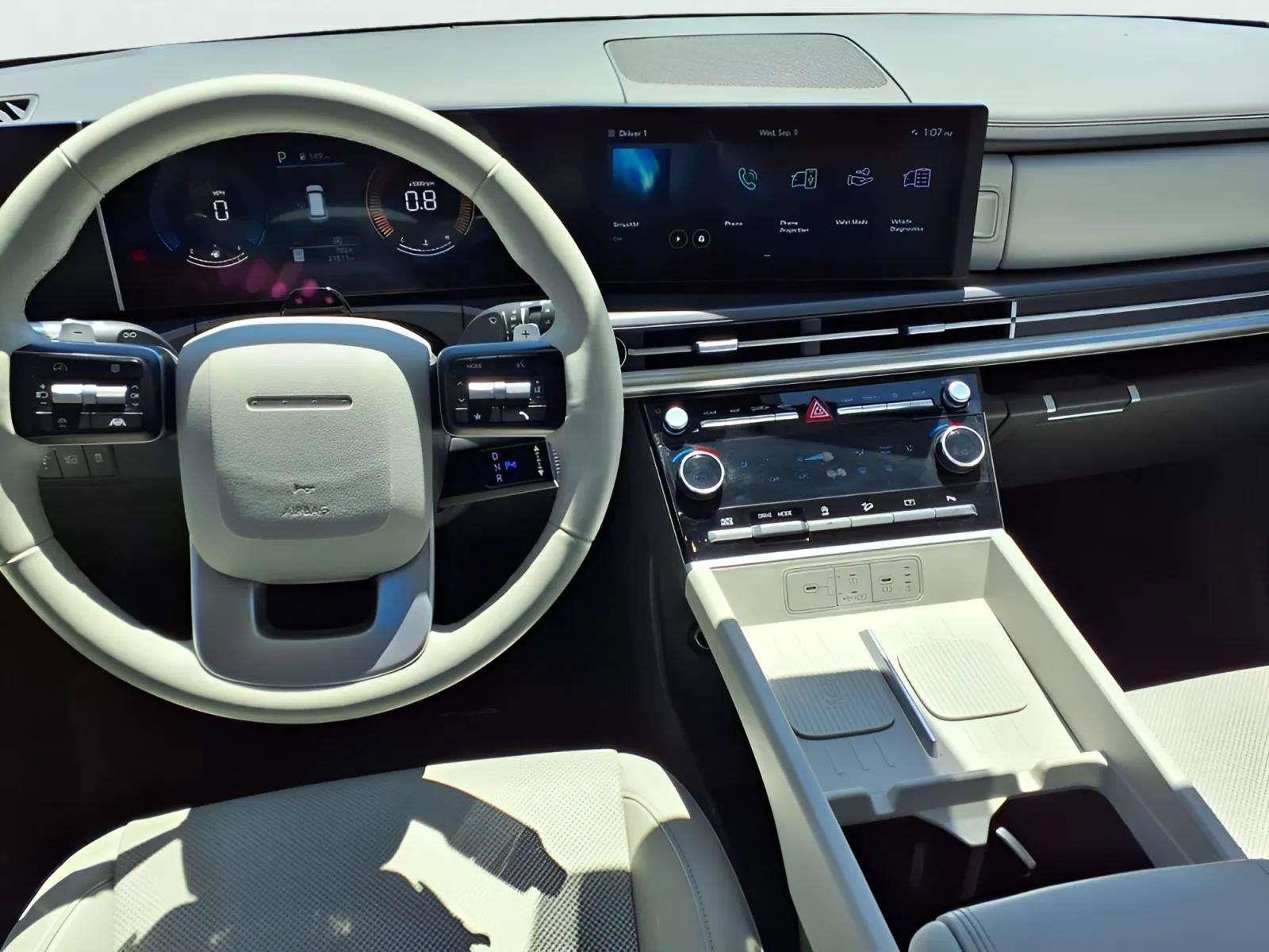 2025 Hyundai Santa Fe SEL - Photo 11