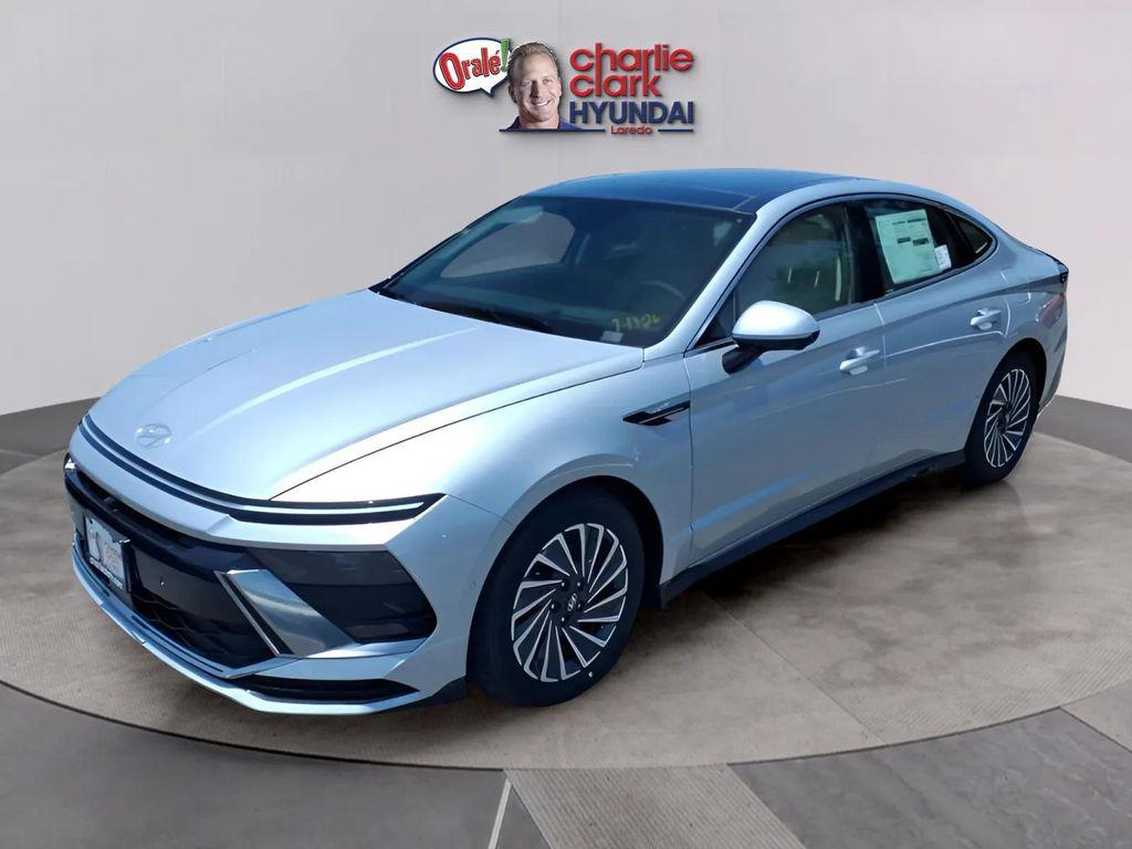 2026 Hyundai Sonata Hybrid