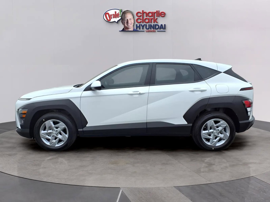 New 2026 Hyundai Kona SE FWD SUV