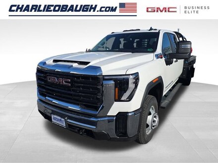 2026 GMC Sierra 3500 HD Chassis Cab Pro Truck