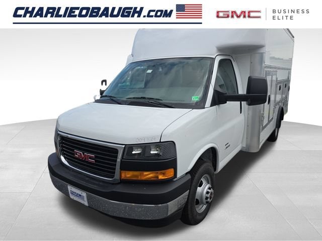 2025 GMC Savana Cutaway 4500 Cutaway Van 