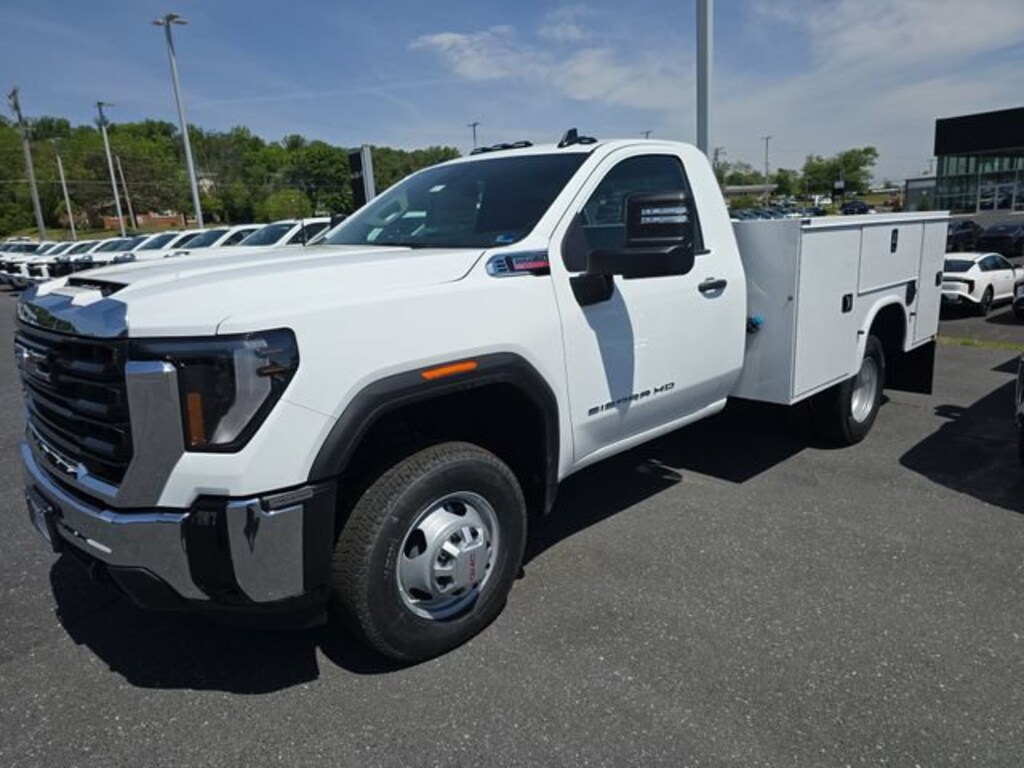 New 2026 GMC Sierra 3500 HD Chassis Cab Pro Truck