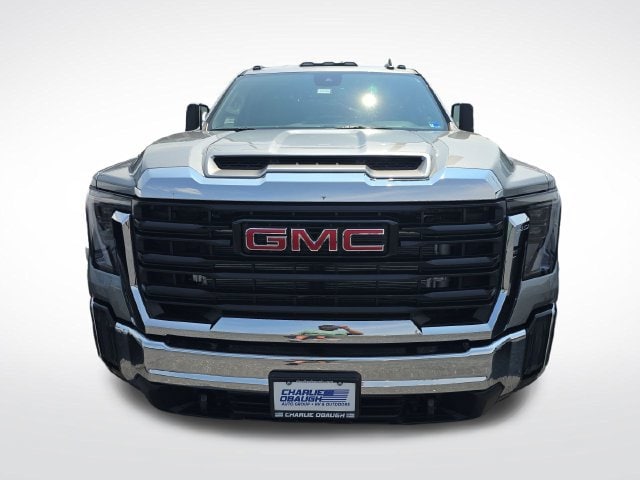 2026 GMC Sierra 3500HD Pro - Photo 7