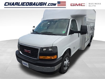 2025 GMC Savana Cutaway 4500 2WT Cutaway Van