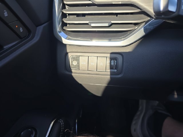2027 GMC Acadia Elevation - Photo 19