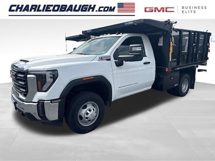 2025 GMC Sierra 3500 HD Chassis Cab Pro Truck