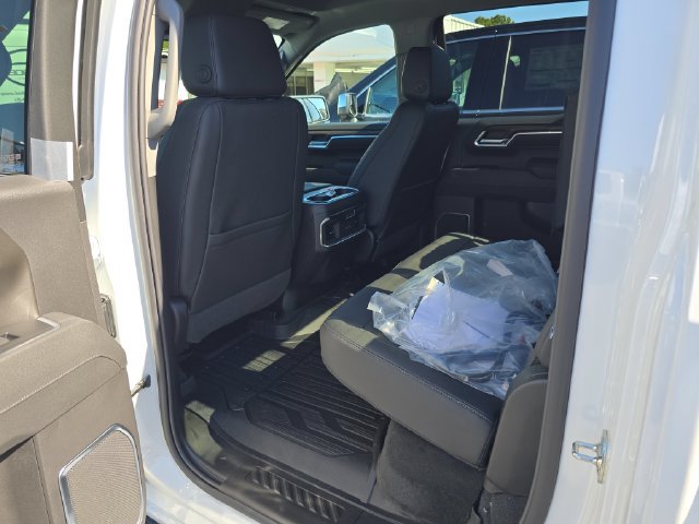 2026 GMC Sierra 1500 SLT - Photo 11