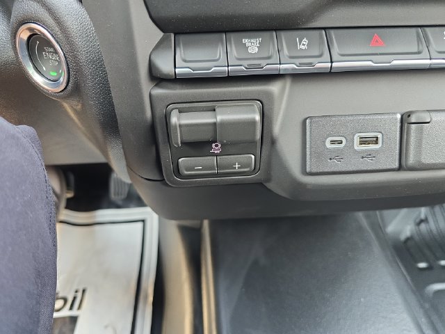 2026 GMC Sierra 3500HD Pro - Photo 18