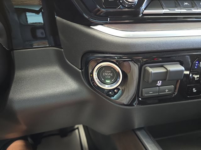 2026 GMC Sierra 1500 SLT - Photo 22