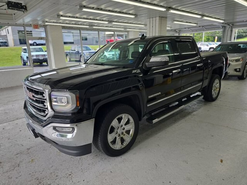 Used 2018 GMC Sierra 1500 SLT Truck