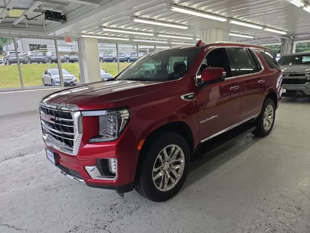 Used 2023 GMC Yukon SLT SUV
