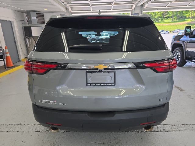 Used 2023 Chevrolet Traverse LT Cloth SUV