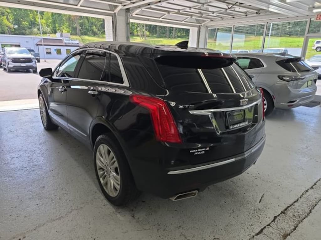 Used 2017 CADILLAC XT5 Premium Luxury AWD SUV