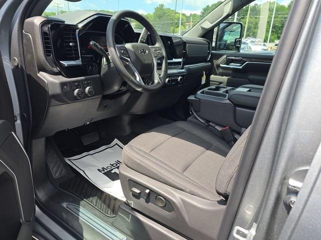 2026 Chevrolet Silverado 2500 HD LT - Photo 14