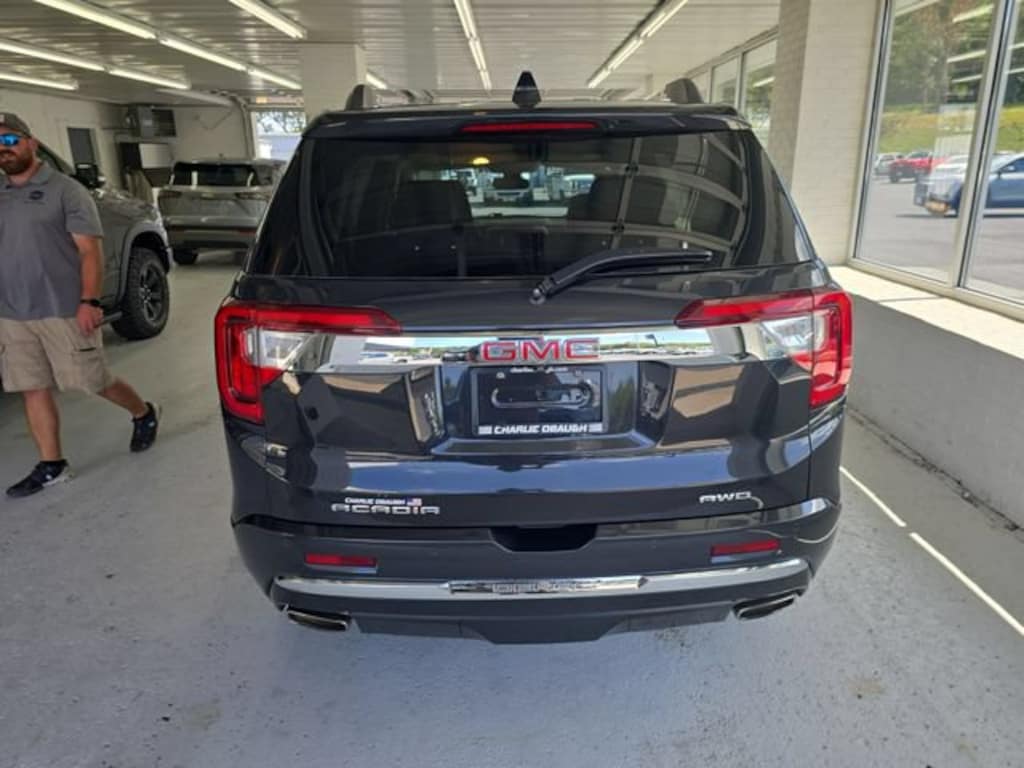 Used 2020 GMC Acadia Denali SUV