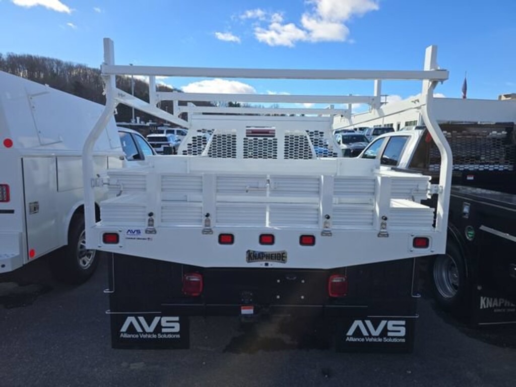 New 2025 Chevrolet Silverado 3500 HD Chassis Cab Work Truck Truck