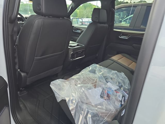 2026 Chevrolet Silverado 1500 High Country - Photo 9