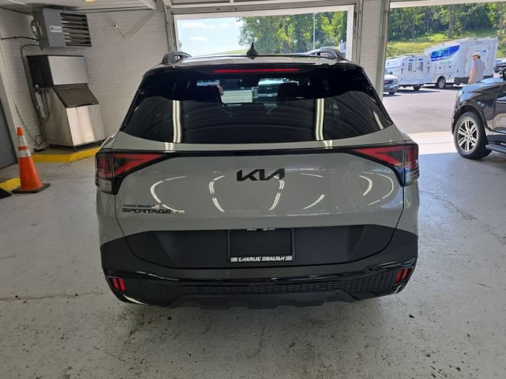 Used 2025 Kia Sportage X-Pro SUV