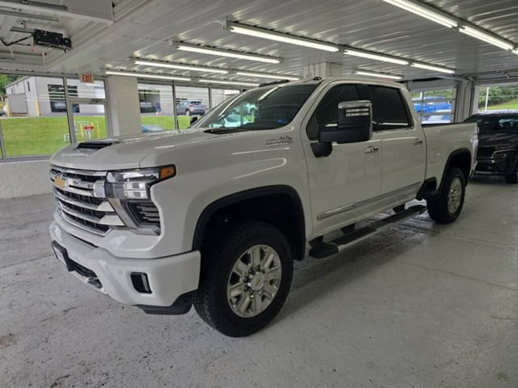 Used 2025 Chevrolet Silverado 2500 HD High Country Truck