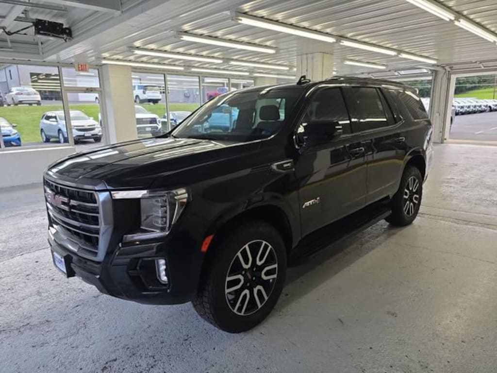 Used 2023 GMC Yukon AT4 SUV