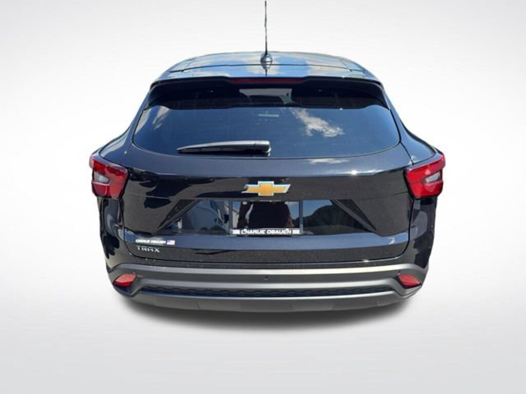New 2026 Chevrolet Trax LS SUV