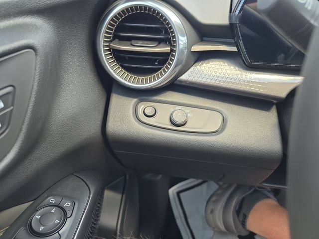 2026 Chevrolet Trax Activ - Photo 19