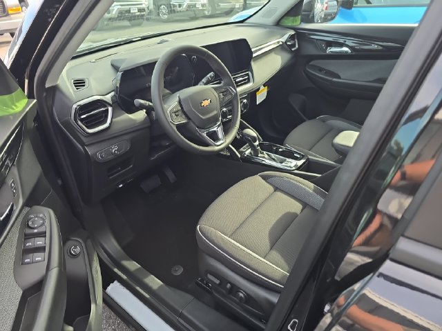2026 Chevrolet Trailblazer LT - Photo 12