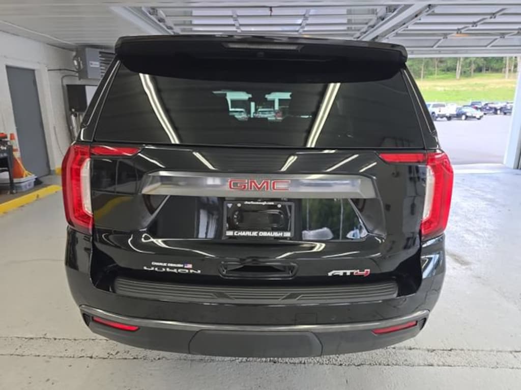 Used 2023 GMC Yukon AT4 SUV
