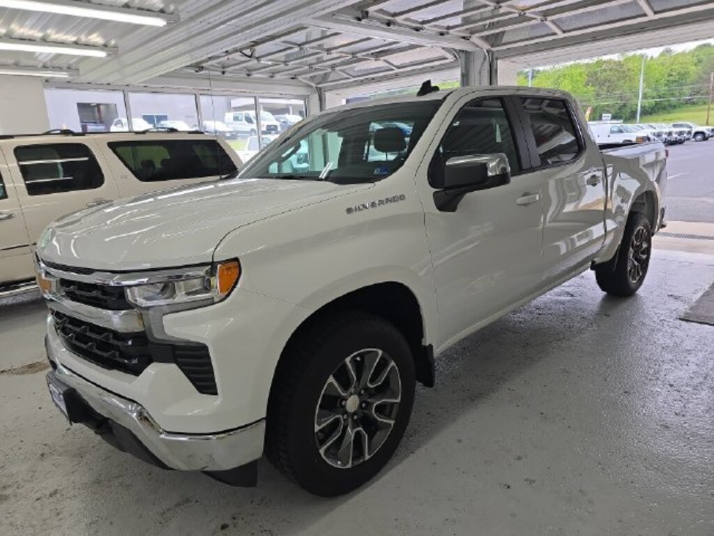 Used 2024 Chevrolet Silverado 1500 LT (2FL) Truck
