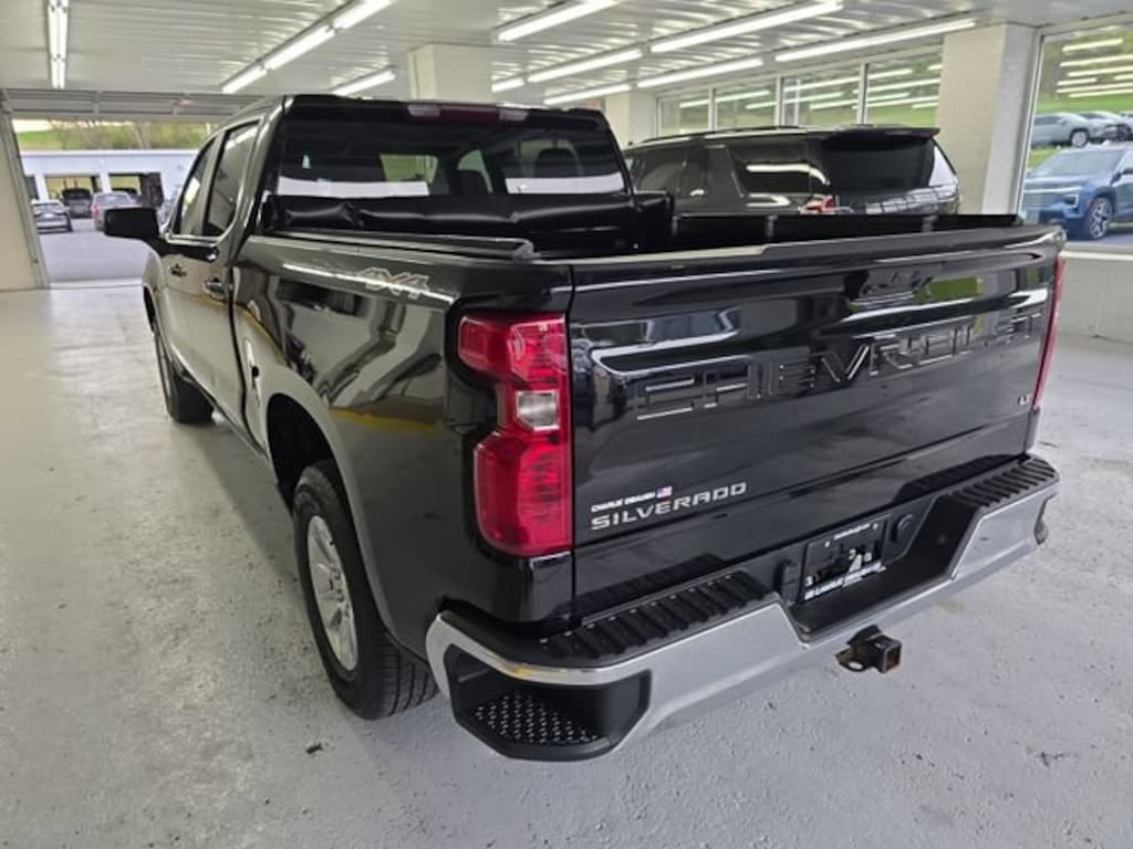Used 2022 Chevrolet Silverado 1500 LT Truck