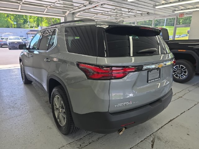 Used 2023 Chevrolet Traverse LT Cloth SUV