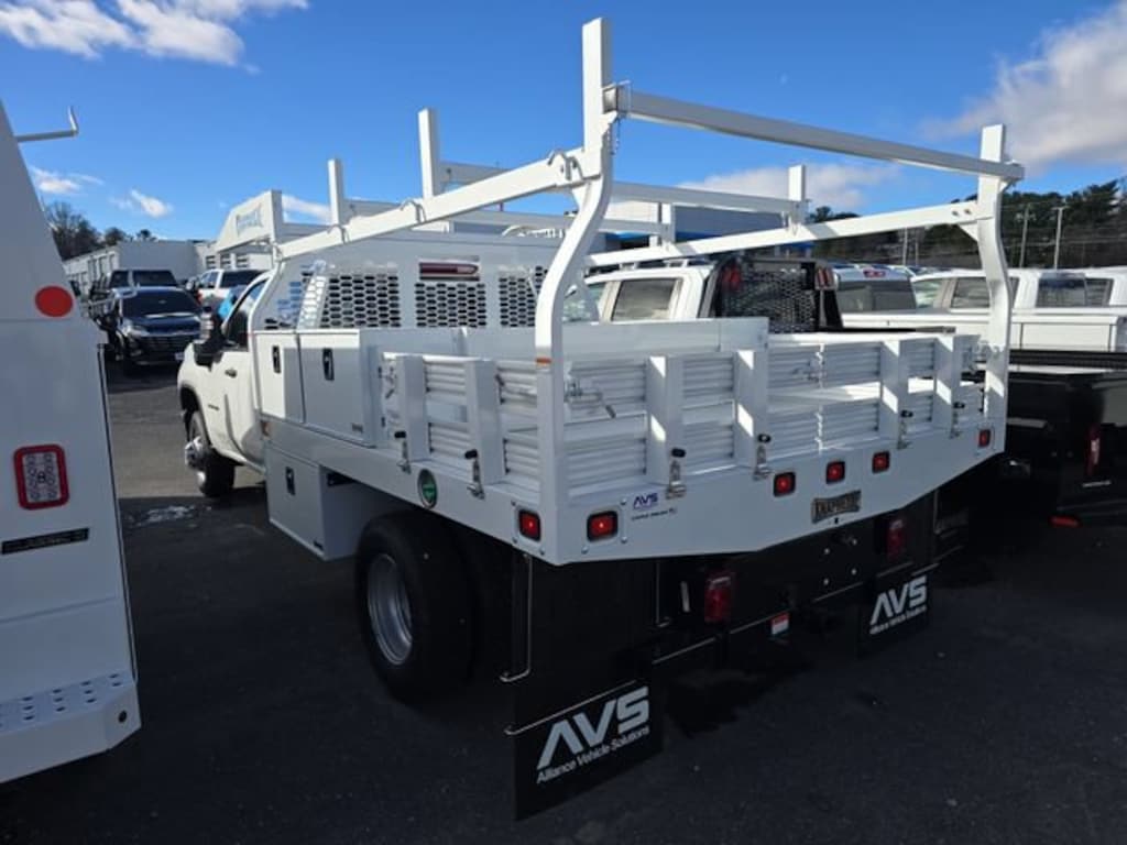 New 2025 Chevrolet Silverado 3500 HD Chassis Cab Work Truck Truck
