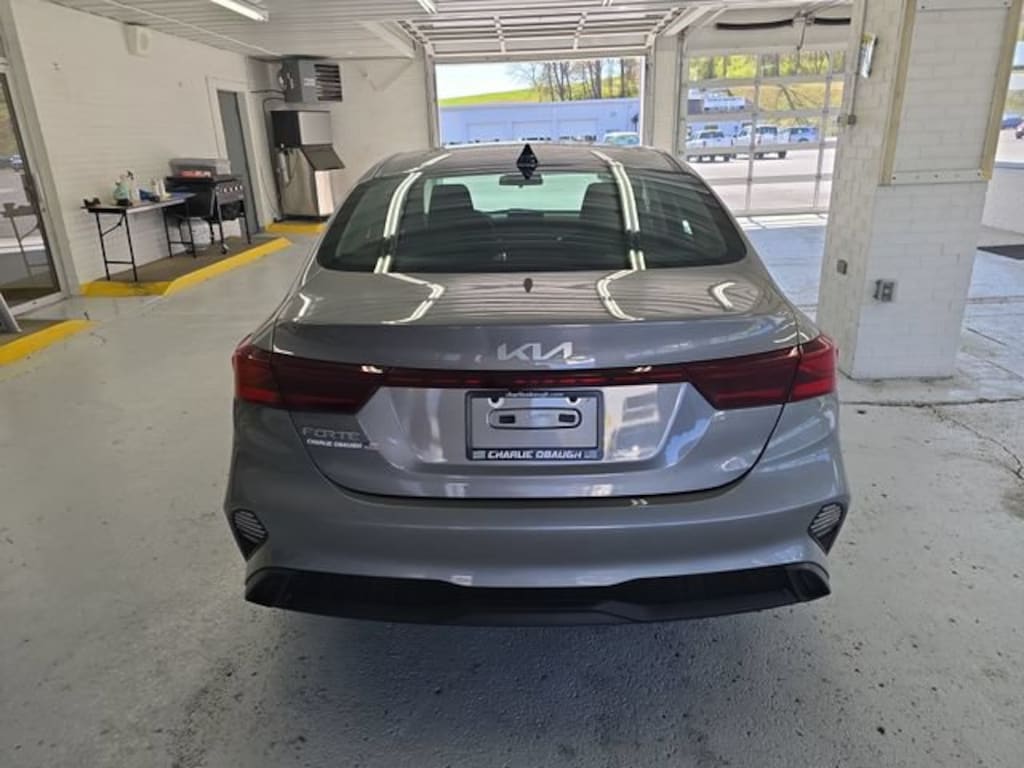 Used 2024 Kia Forte LXS Sedan