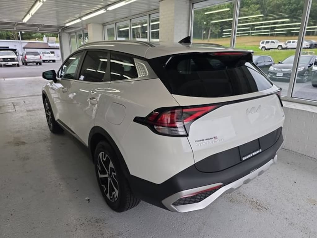 Used 2023 Kia Sportage Hybrid EX SUV