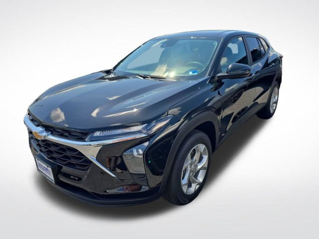 New 2026 Chevrolet Trax LS SUV