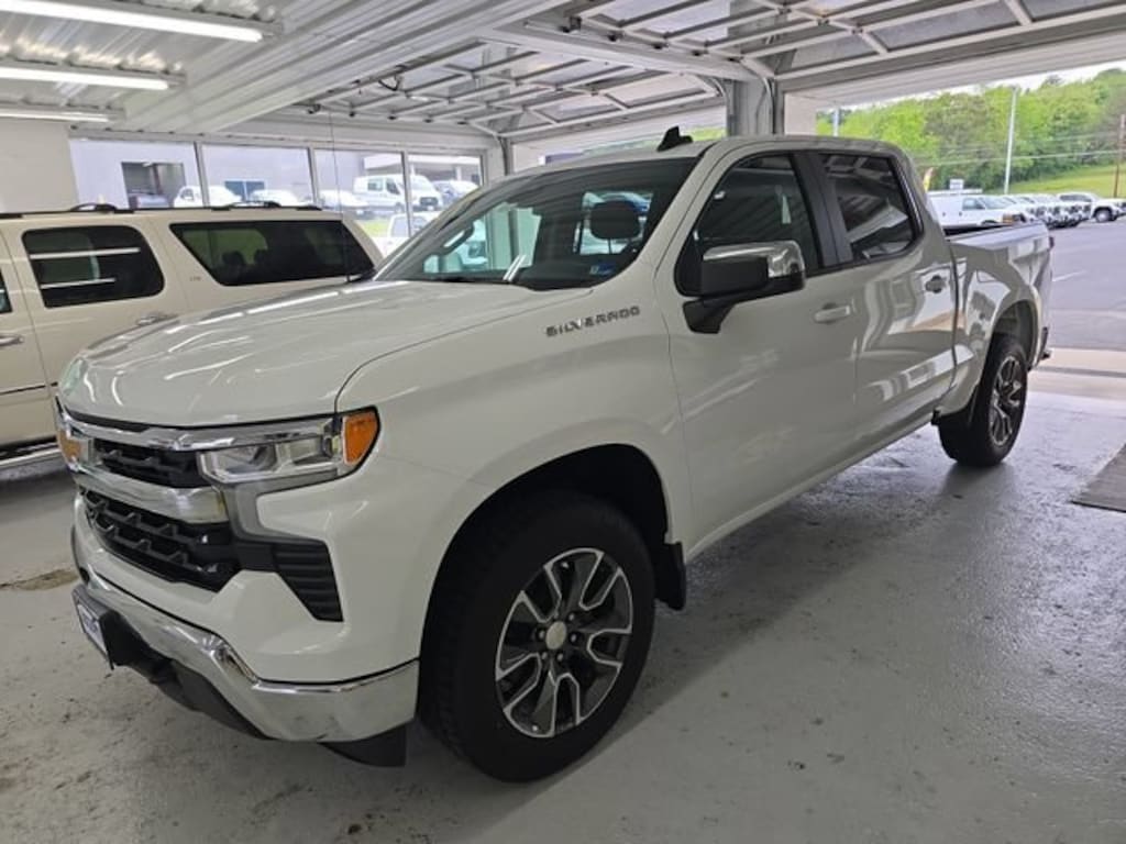 Used 2024 Chevrolet Silverado 1500 LT (2FL) Truck