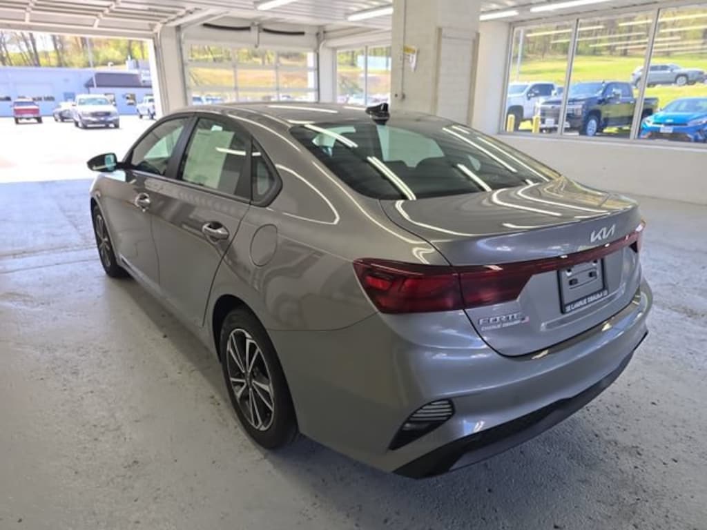 Used 2024 Kia Forte LXS Sedan