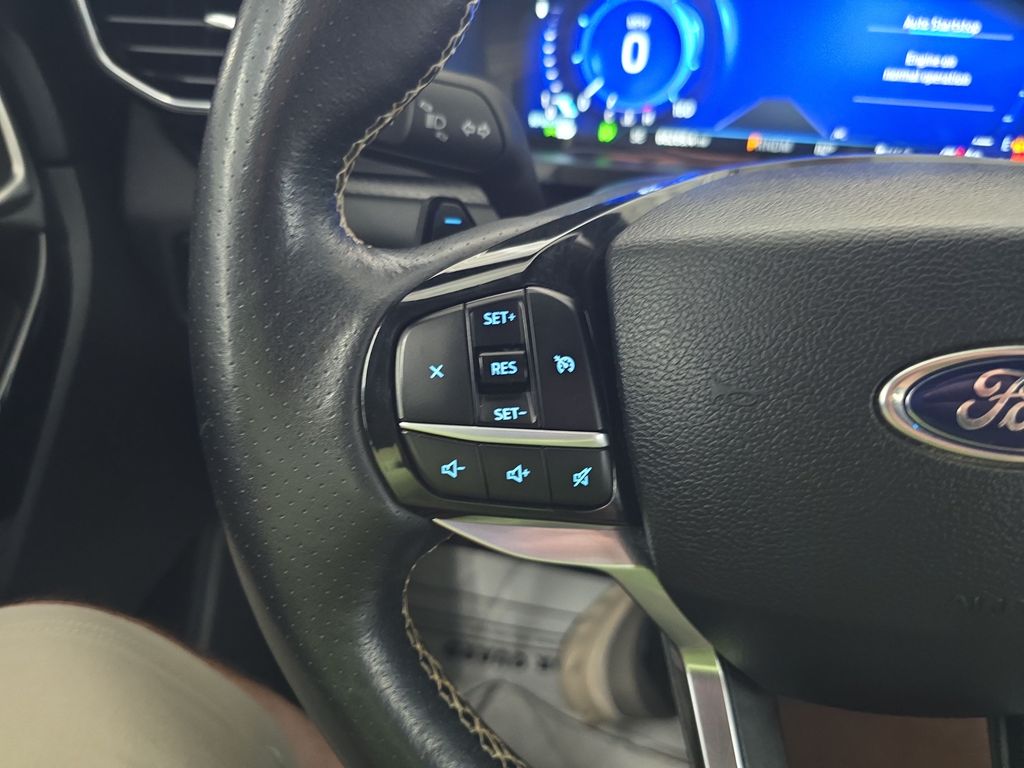 2023 Ford Explorer ST - Photo 19