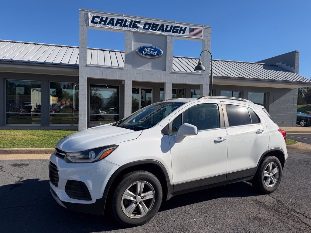 Used 2019 Chevrolet Trax LT with VIN KL7CJPSB2KB750375 for sale in Waynesboro, VA
