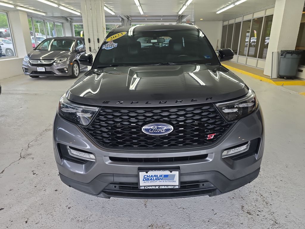 2023 Ford Explorer ST - Photo 8