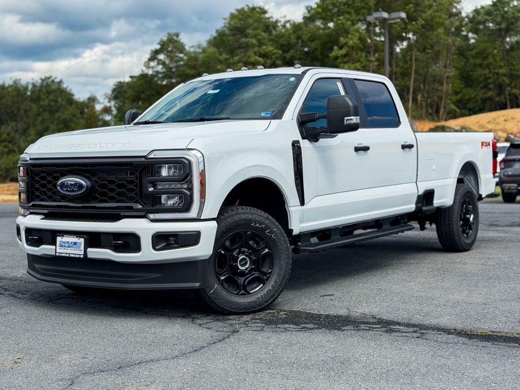 2026 Ford F-350 Truck Crew Cab 