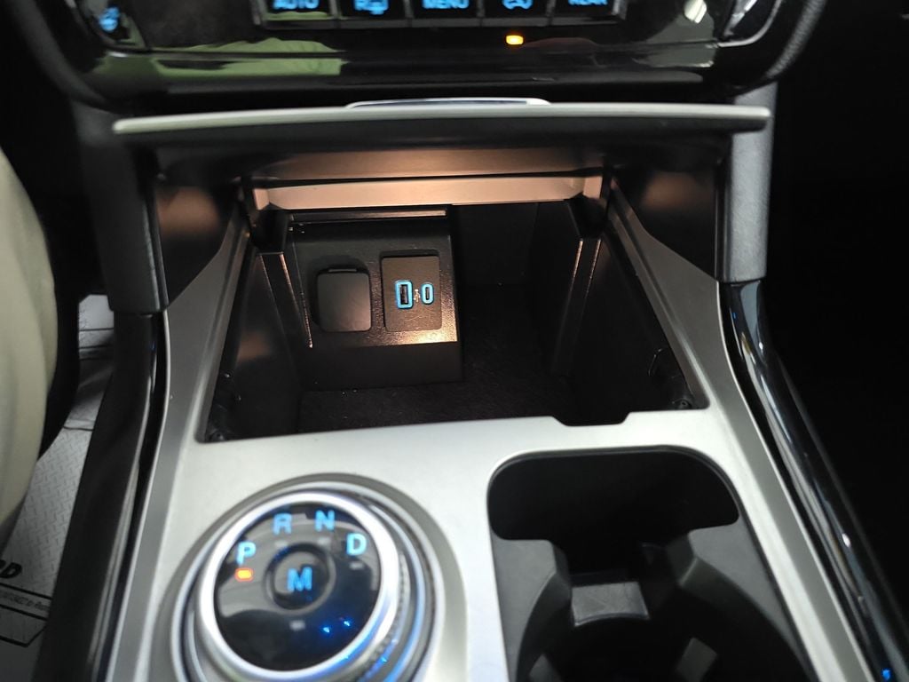 2023 Ford Explorer ST - Photo 22