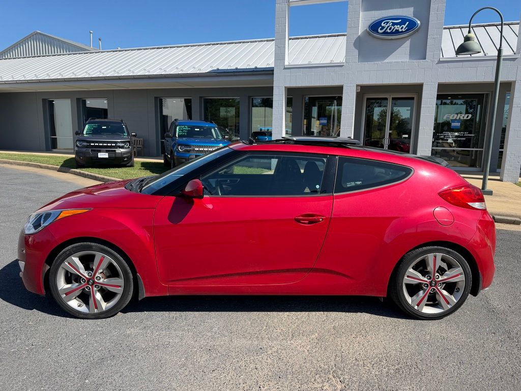 Used 2017 Hyundai Veloster Value Edition with VIN KMHTC6AD1HU316029 for sale in Waynesboro, VA