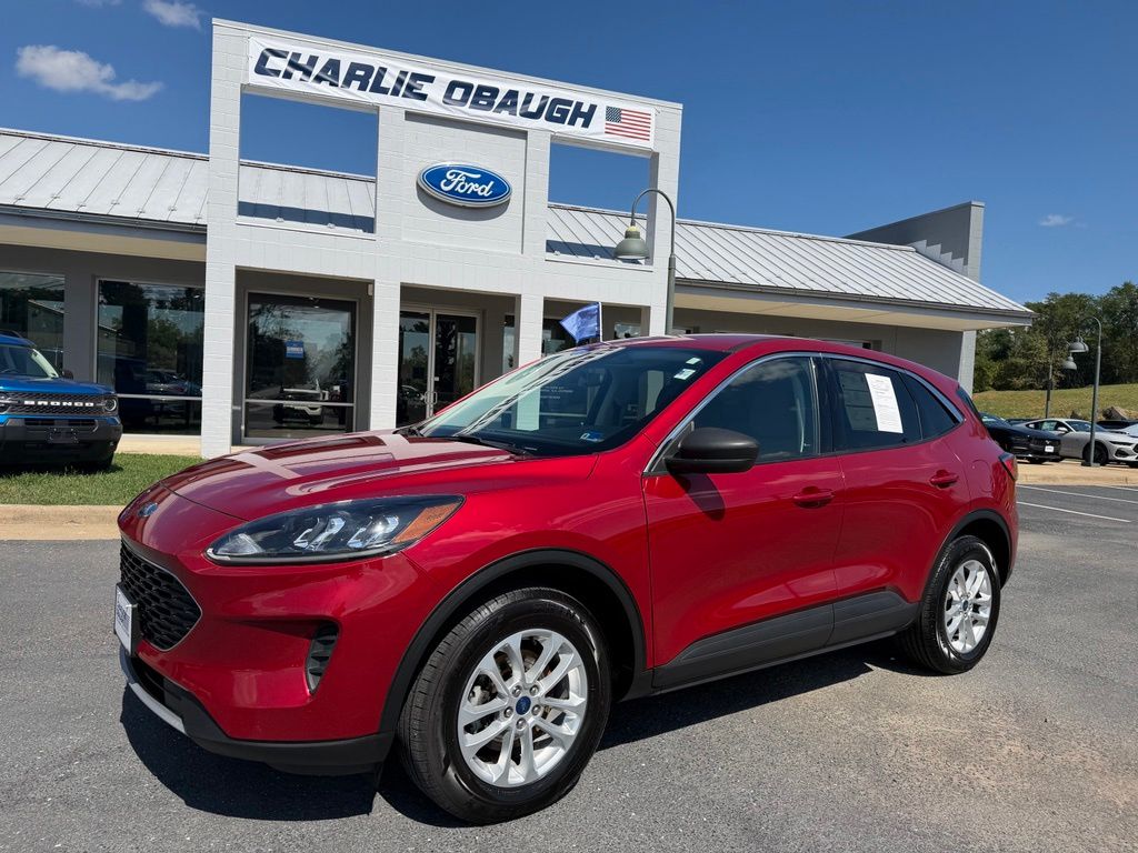 Certified 2022 Ford Escape SE with VIN 1FMCU9G60NUB23065 for sale in Waynesboro, VA