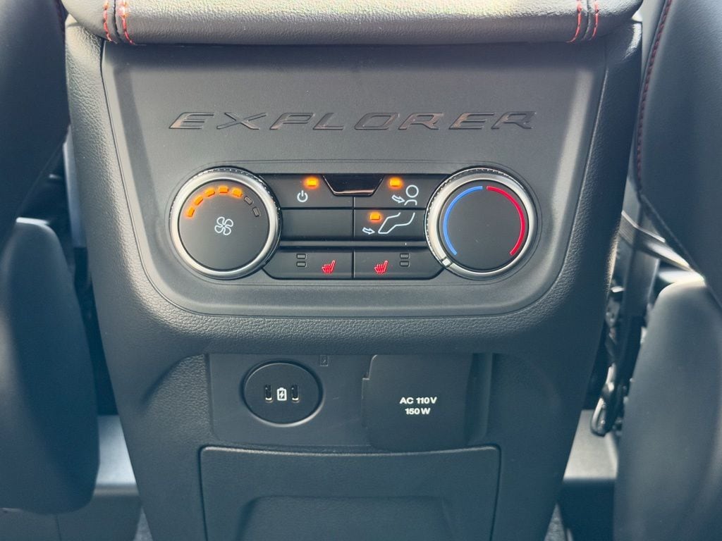 2026 Ford Explorer ST - Photo 11