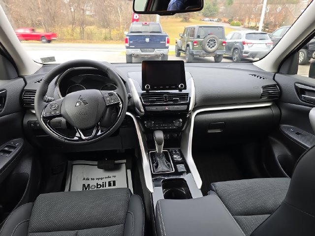 2026 Mitsubishi Eclipse Cross SE - Photo 11