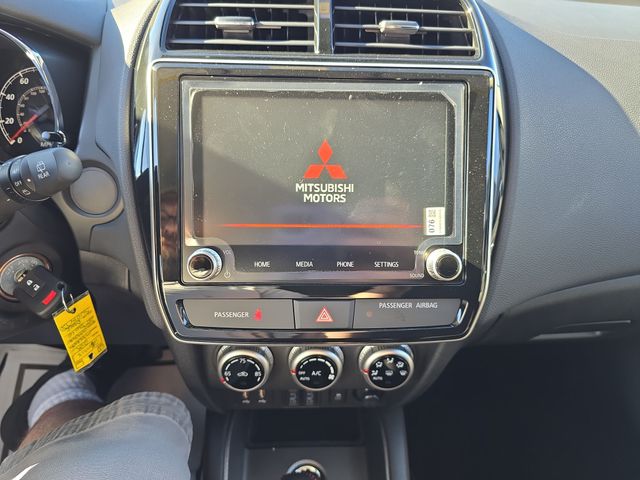 2025 Mitsubishi Outlander Sport LE - Photo 14