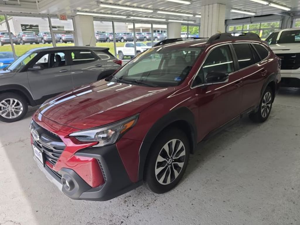 Used 2025 Subaru Outback Limited SUV